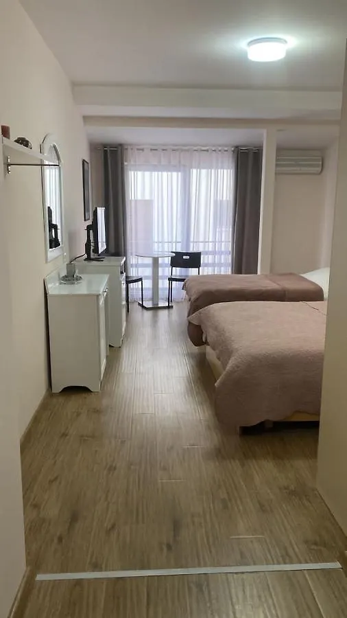 Apartment Plaisir Pogradec