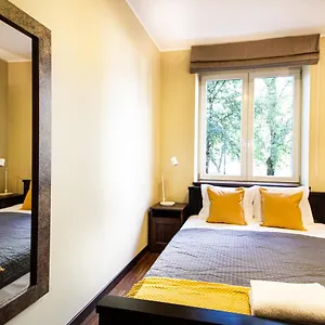 https://plac-zbawiciela-elegant-apartment.warsawhotelspoland.com