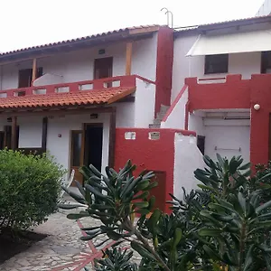 Antikristo Apartment Karteros